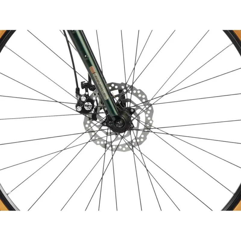 Erleben Sie die Freiheit des Offroad-Fahrens mit unserem hochwertigen Gravel Bike! Unser Gravel Bike wurde entwickelt, um Ihre Abenteuerlust zu stillen und gleichzeitig erstklassige Leistung und Vielseitigkeit zu bieten.