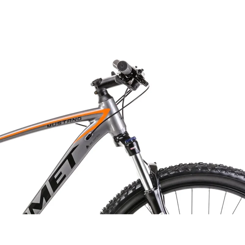 Machen Sie Ihre ersten Schritte in einem Mountainbike-Abenteuer? Interessieren Sie sich für Abfahrten und Anstiege im Gelände sowie für verschiedene Hindernisse? Der Mustang M2 wird eine ausgezeichnete Wahl sein.