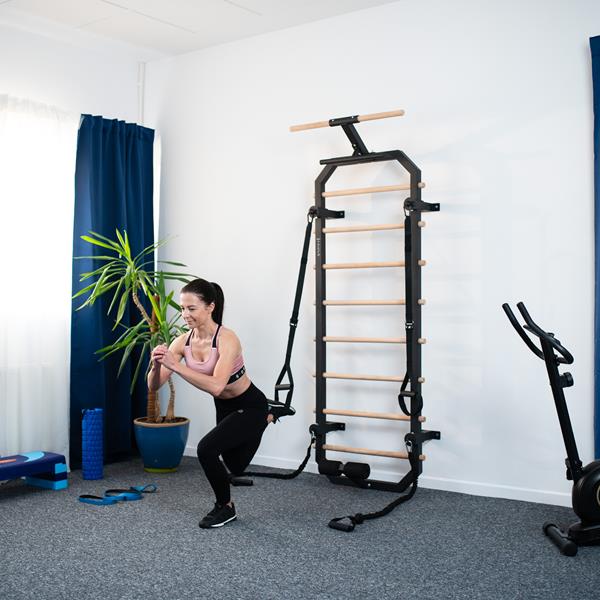 Sprossenwand Kletterwand Gymnastik Funktional Training